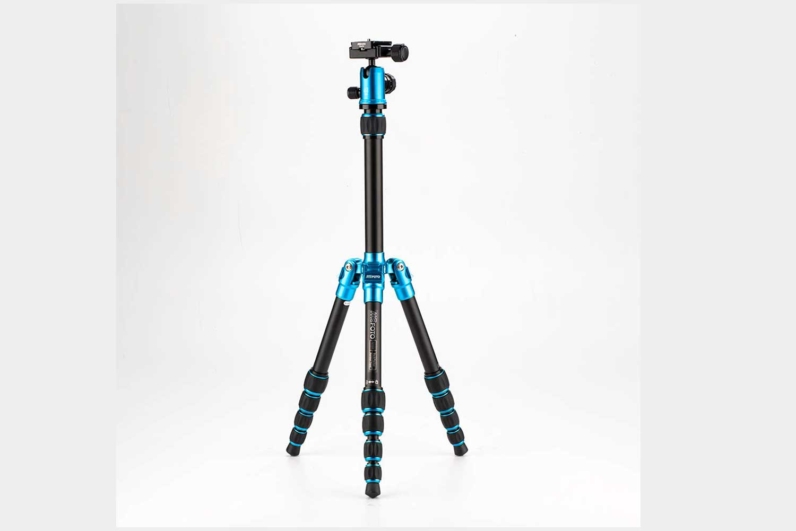 Manfrotto MT190GOC4US 190go! Carbon Fiber Tripod